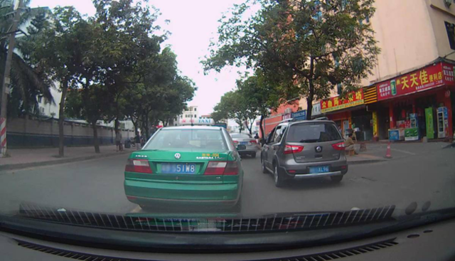 帶測速預警的大智G810真機上路體驗