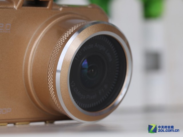 3吋巨屏記錄儀 DAZA大智G322新品圖賞