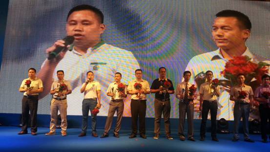 大智榮獲汽車電子“2013年度十大成長品牌”